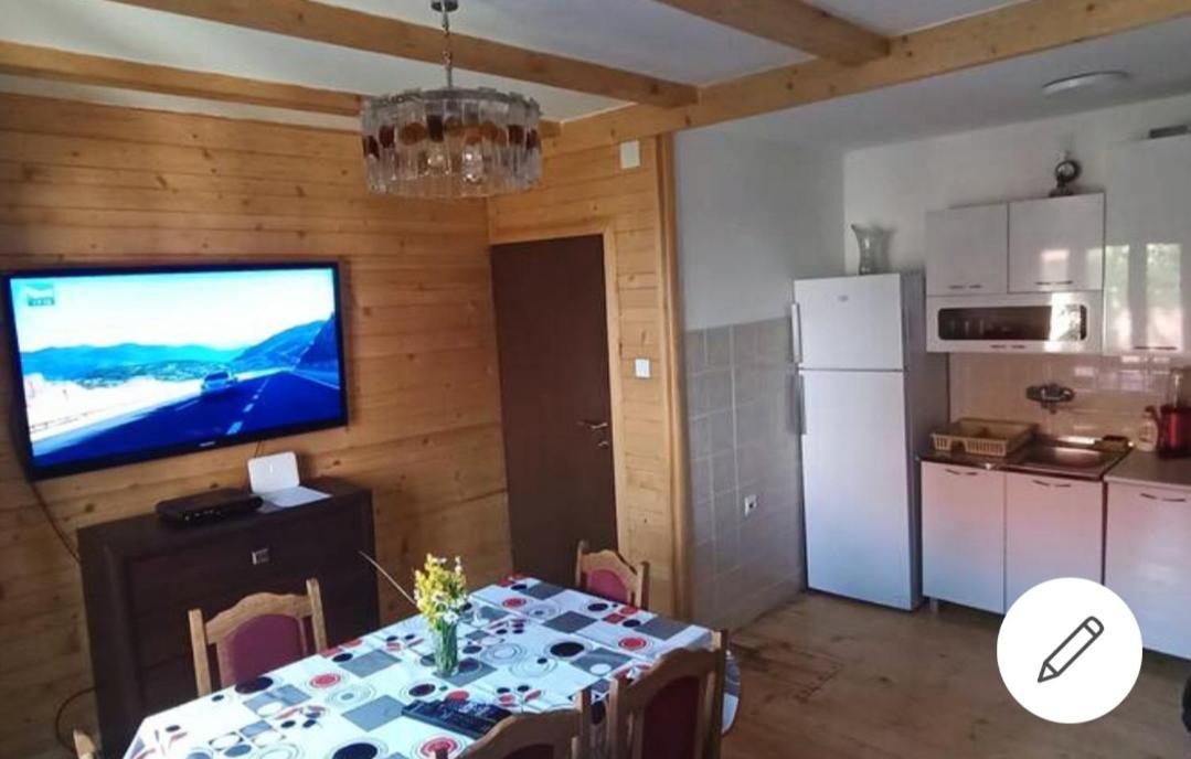 Srna Chalet Жабляк Экстерьер фото